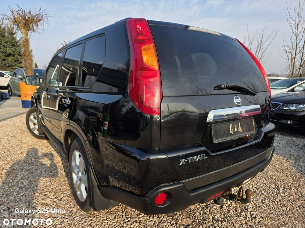 Nissan X-Trail 2.5 4x4 CVT-Automatik SE - 10