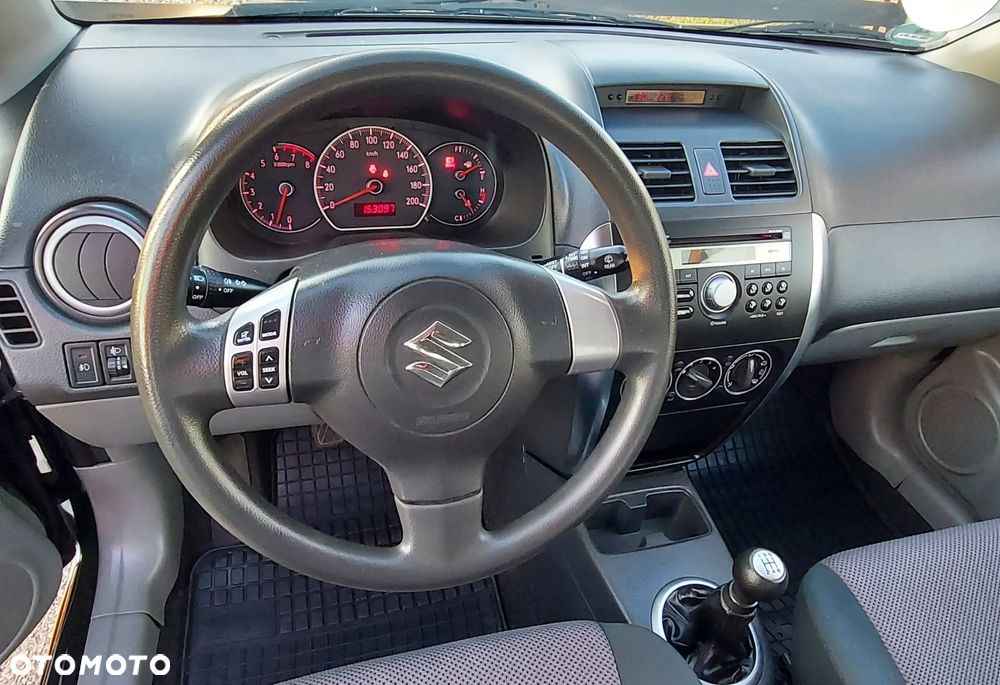 Suzuki SX4 1.6 VVT 4x2 Comfort - 22