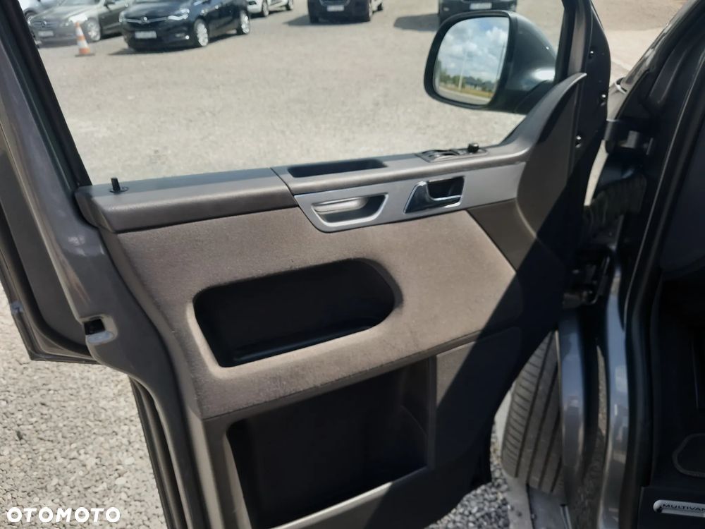 Volkswagen Multivan L1 Comfortline 4Motion - 9