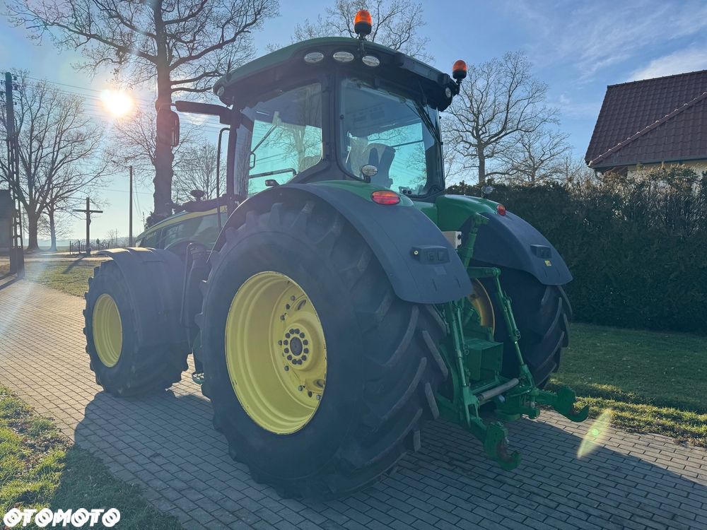 John Deere 8345R - 11
