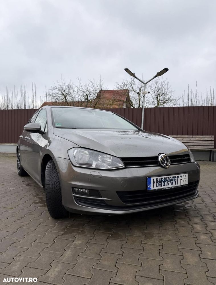 Volkswagen Golf 1.2 TSI BlueMotion Technology Comfortline - 1