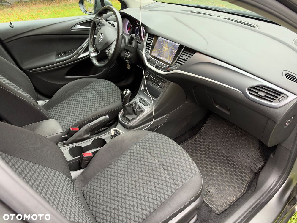 Opel Astra 1.4 T GPF Dynamic - 12