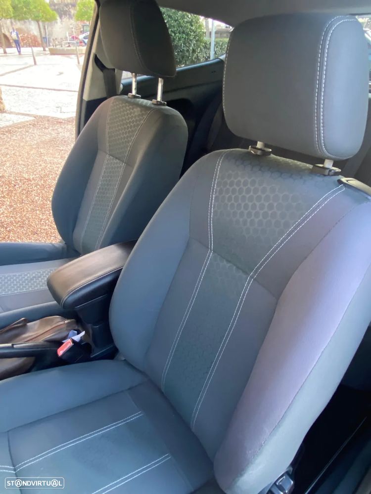 Ford Fiesta 1.6 TDCi Titanium - 9