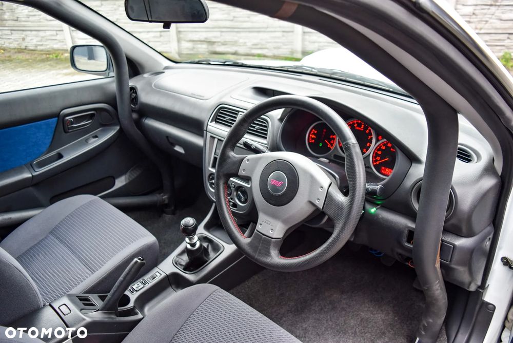 Subaru Impreza 2.0 STI 4x4 - 11
