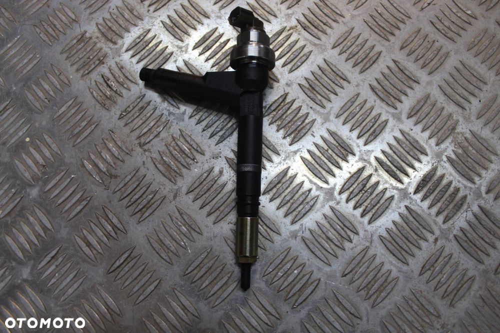 WTRYSKIWACZ WTRYSK WTRYSKI OPEL MERIVA A 1.7 CDTI 100KM 897313-8612 - 1