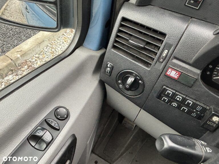 Mercedes-Benz Sprinter 906 - 9