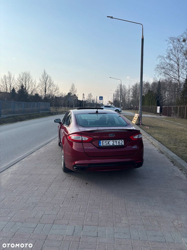 Ford Fusion - 6