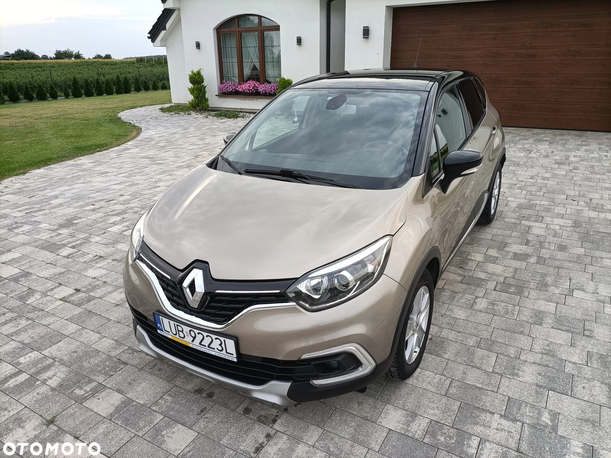 Renault Captur - 15