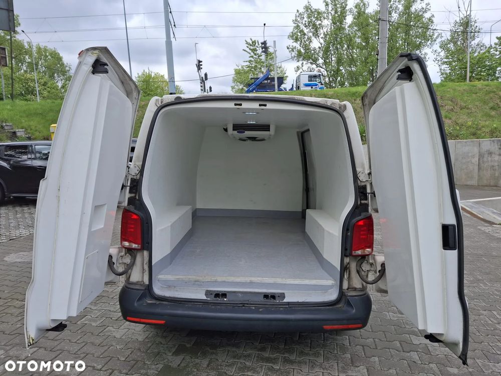Volkswagen Transporter - 3