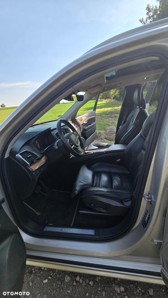 Volvo XC 90 D5 AWD Inscription - 17