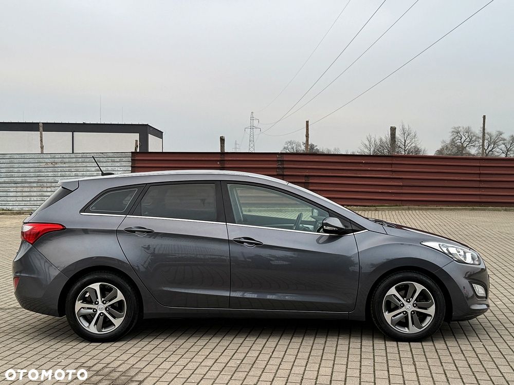 Hyundai i30 1.6 CRDi Comfort - 16