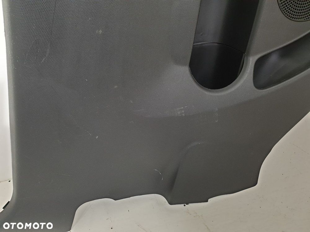 TAPICERKA BOCZEK PRAWY TYŁ NISSAN MICRA K12 3D - 2