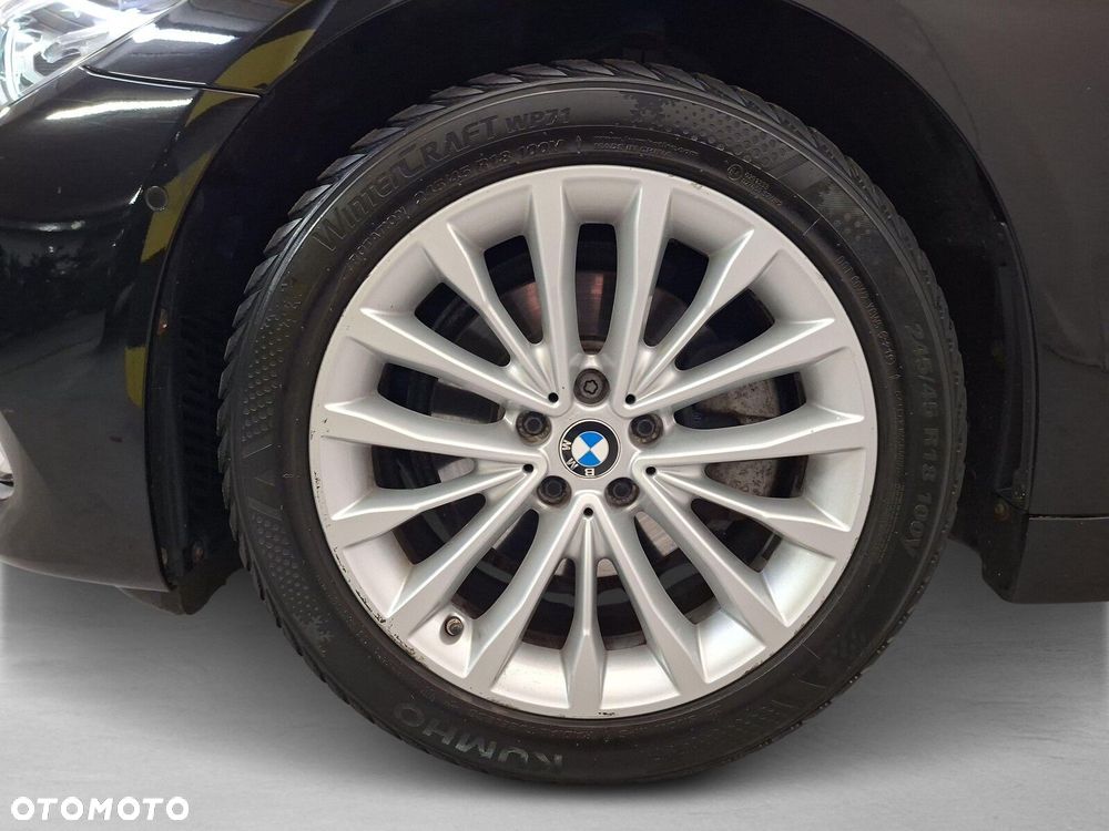 BMW Seria 5 520d Luxury Line - 10