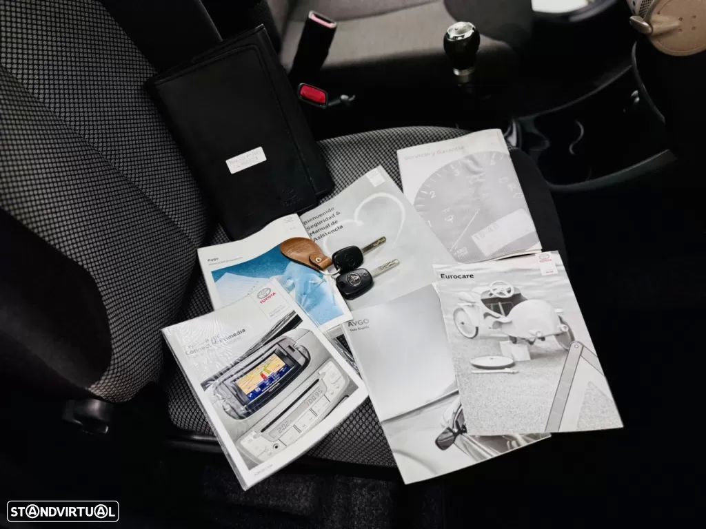 Toyota Aygo 1.0 Power Pack+AC+JLL+VSC - 48