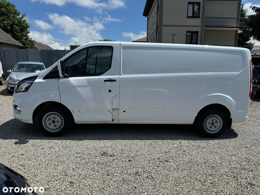 Ford Transit Custom - 11