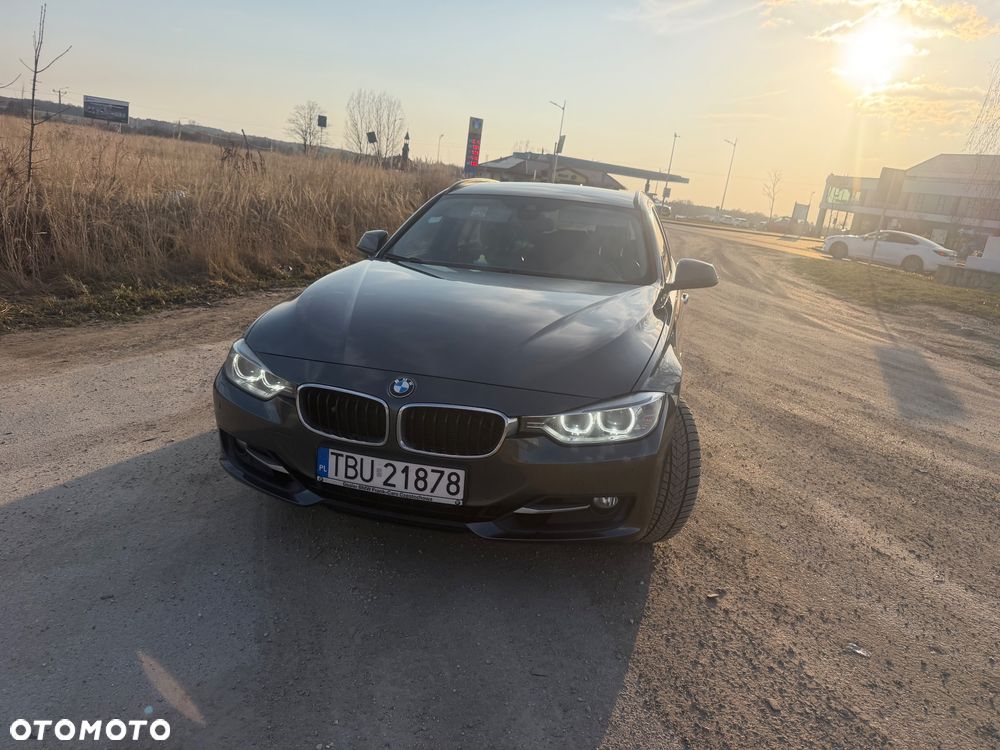 BMW Seria 3 330d xDrive M Sport - 14