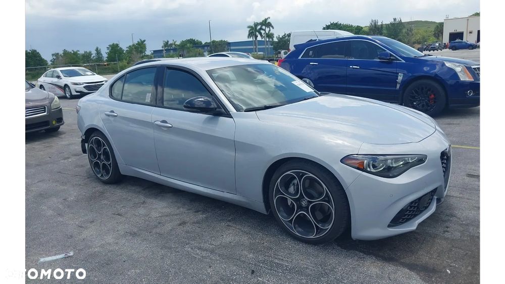 Alfa Romeo Giulia 2.0 Turbo Veloce - 1