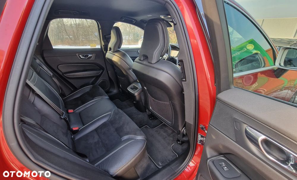 Volvo XC 60 T6 AWD R-Design - 14