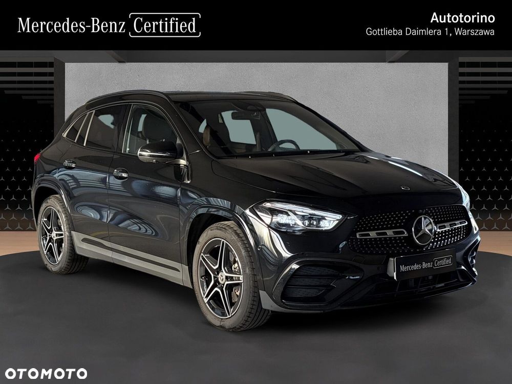 Mercedes-Benz GLA - 8
