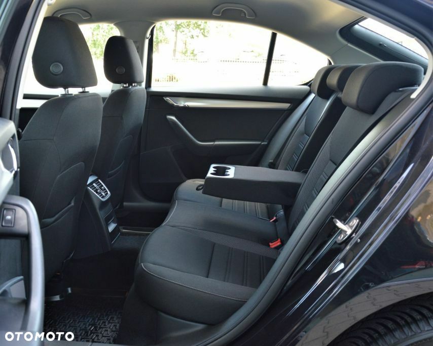 Skoda Octavia 1.6 TDI Ambition - 7