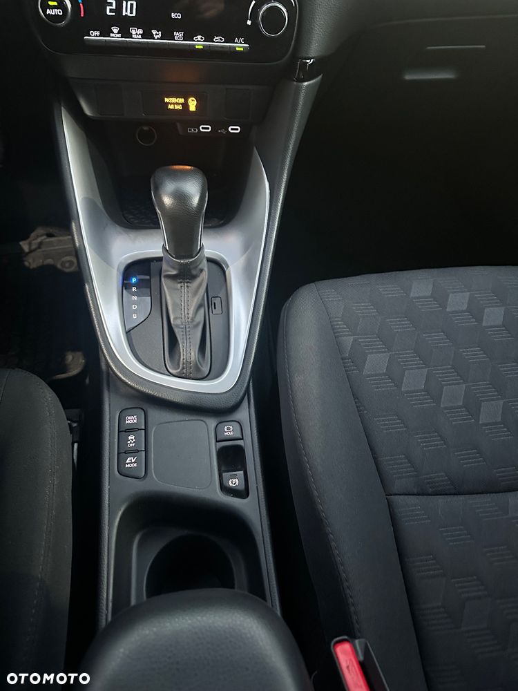 Toyota Yaris Hybrid 1.5 Comfort - 18