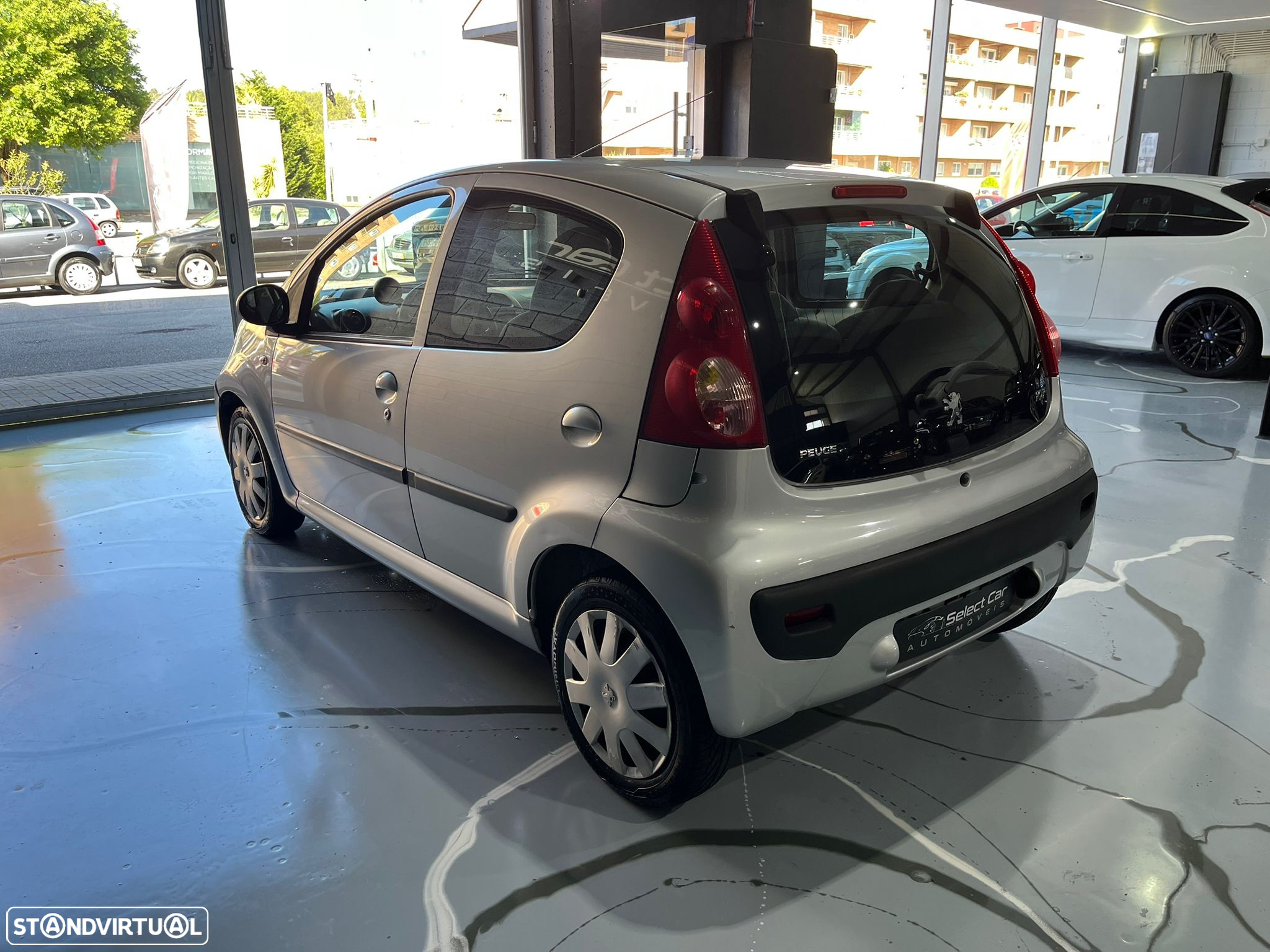 Peugeot 107 1.0 Trendy - 6