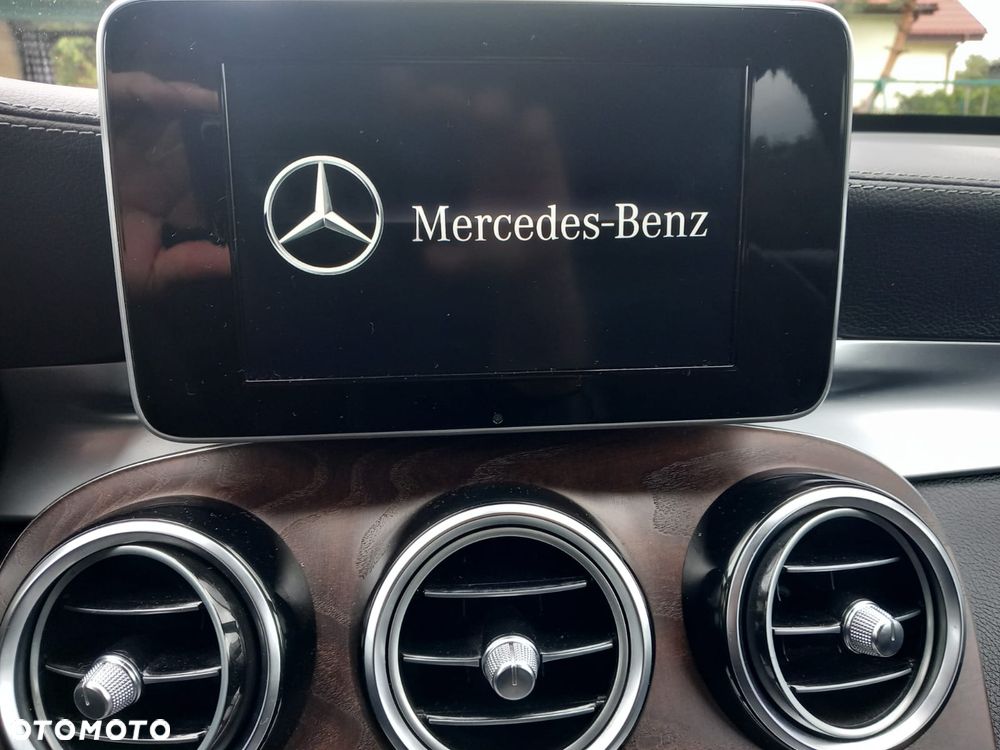 Mercedes-Benz GLC 220 d 4-Matic - 28