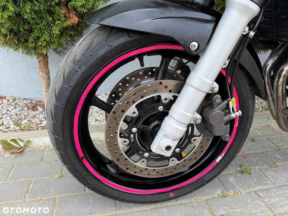 Yamaha FZ - 38