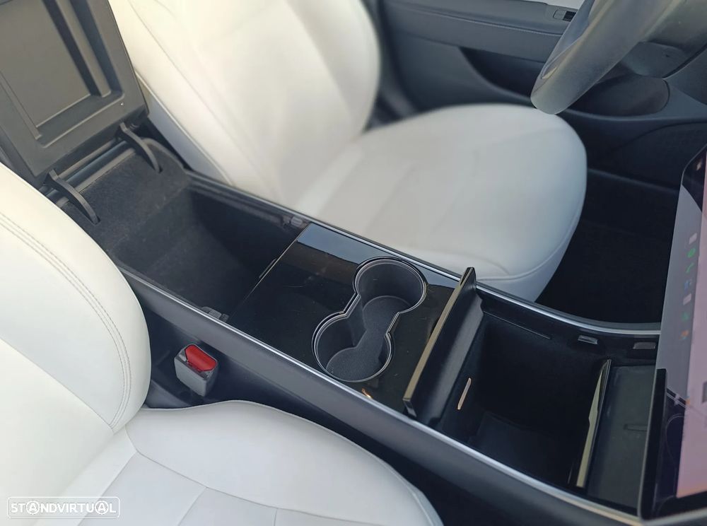 Tesla Model 3 Standard Range Plus RWD - 18