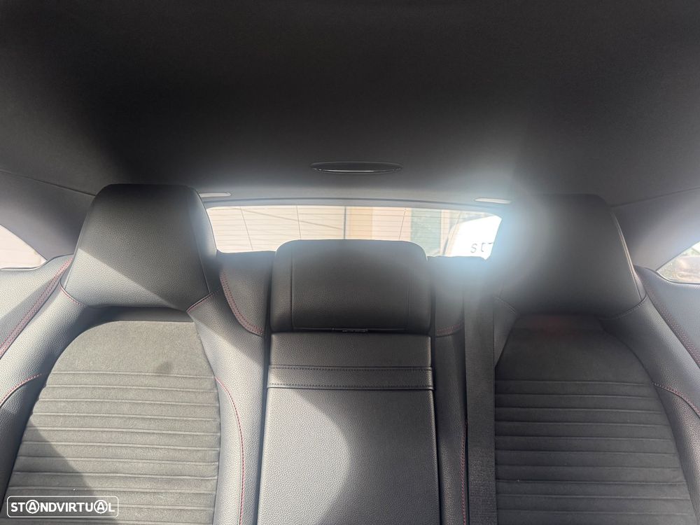 Mercedes-Benz CLA 220 Shooting Brake (CDI) d 4Matic 7G-DCT AMG Line - 20