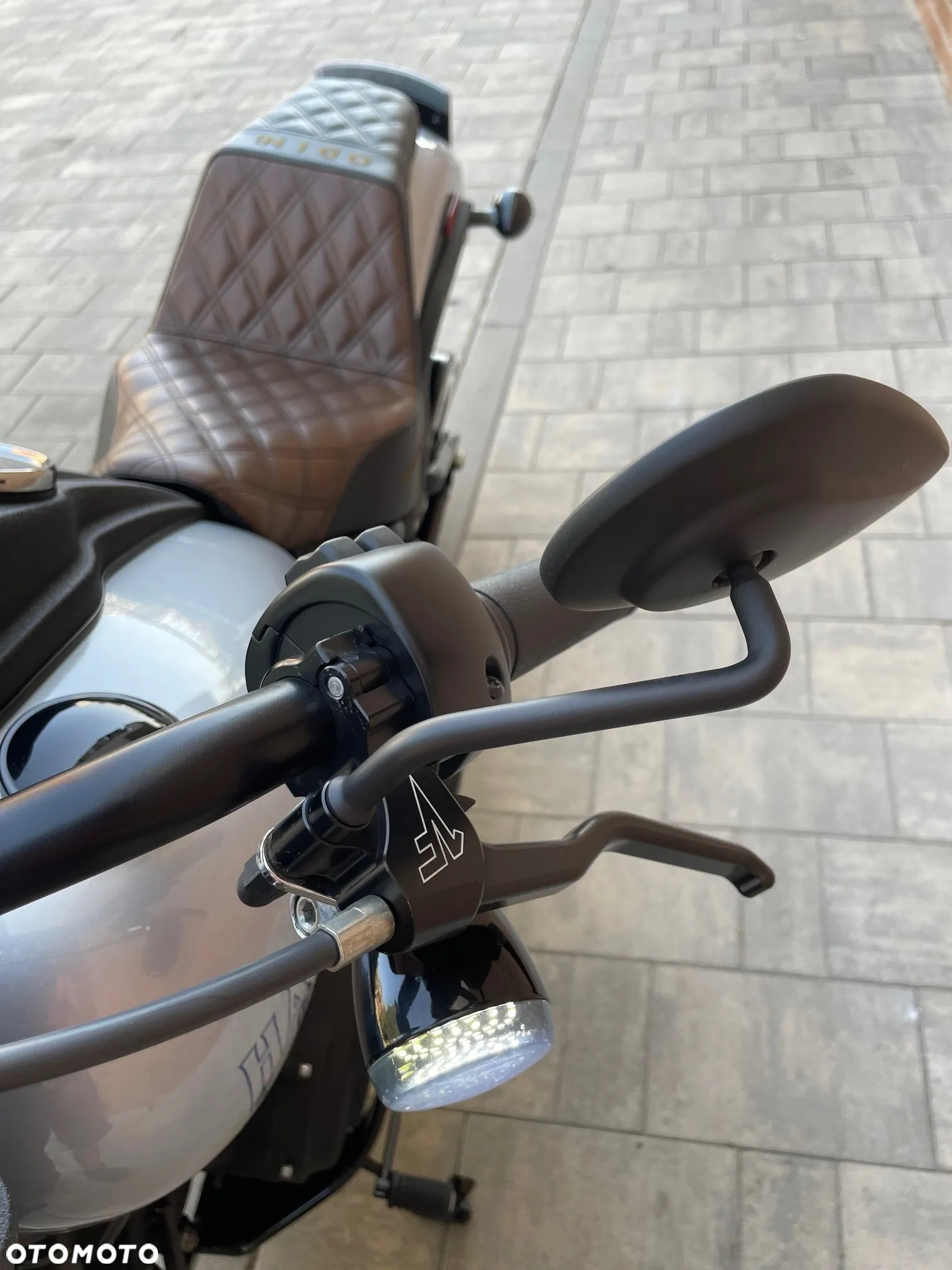 Harley-Davidson Dyna Low Rider - 10