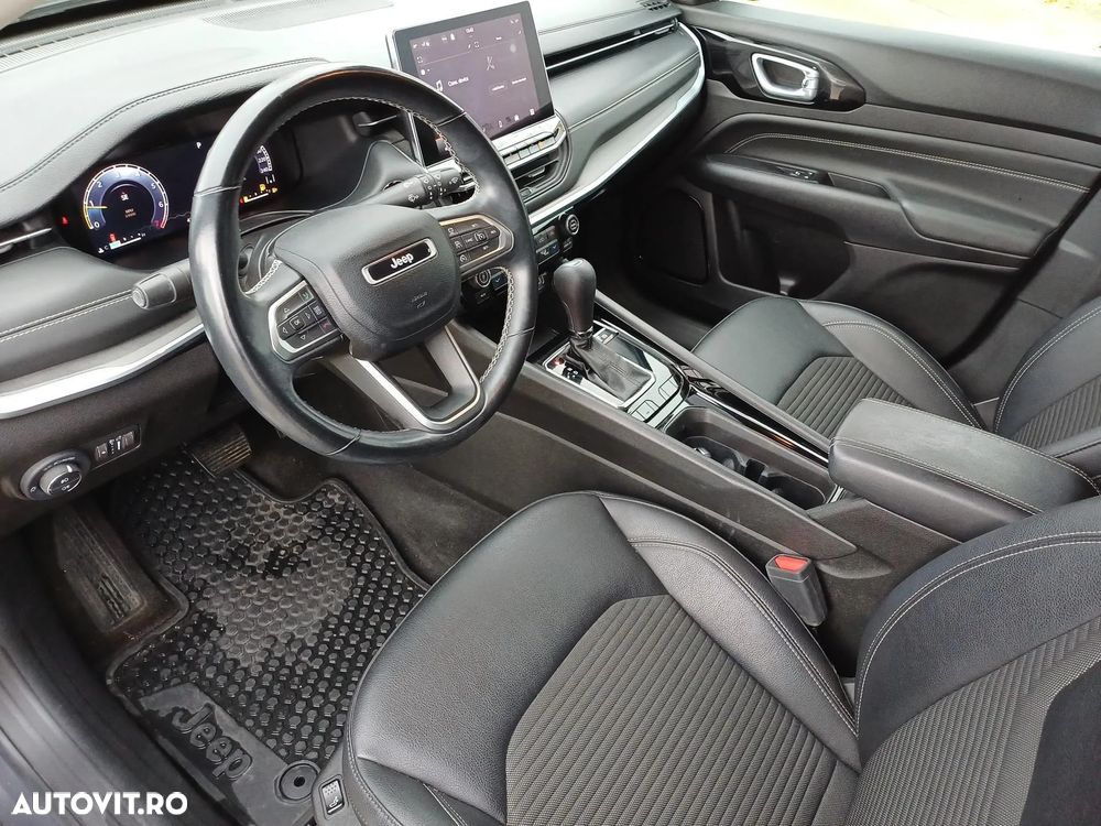 Jeep Compass 1.3T DDCT 2WD Limited - 10