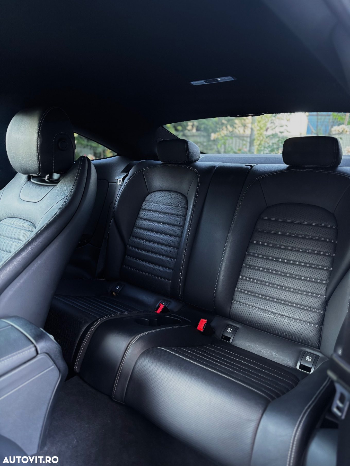Mercedes-Benz C 250 d Coupe 4MATIC Aut. - 9