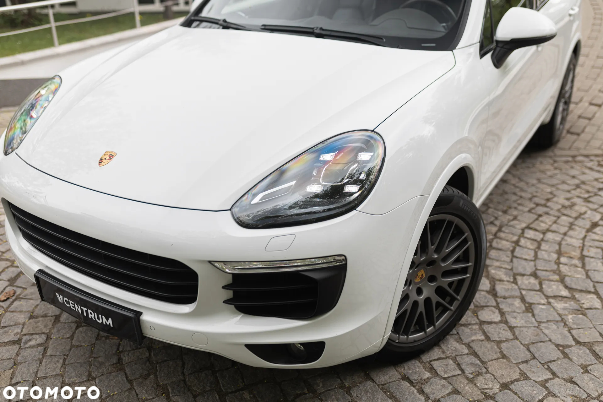 Porsche Cayenne Diesel Platinum Edition - 2
