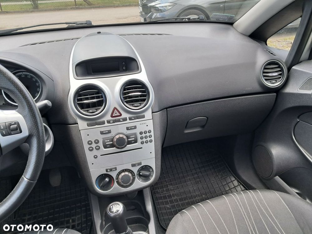 Opel Corsa 1.4 16V Enjoy - 6