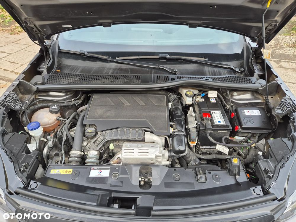 Peugeot 2008 1.2 PureTech Allure Pack S&S - 12