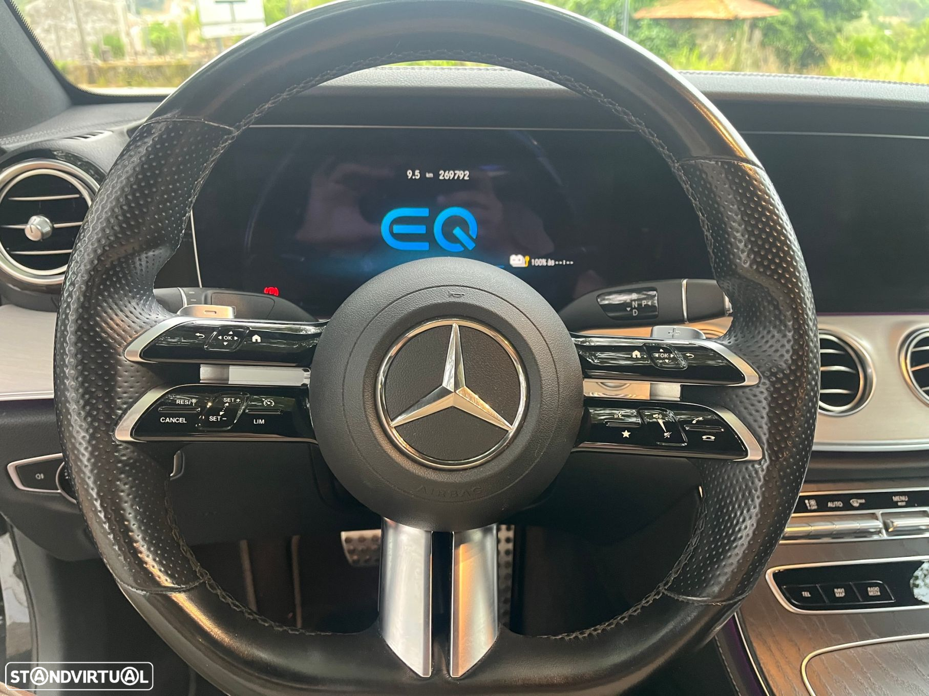 Mercedes-Benz E 300 de AMG Line - 14