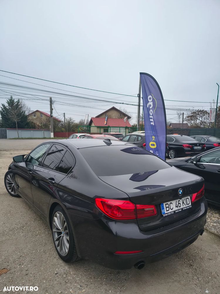 BMW Seria 5 520d xDrive AT - 15