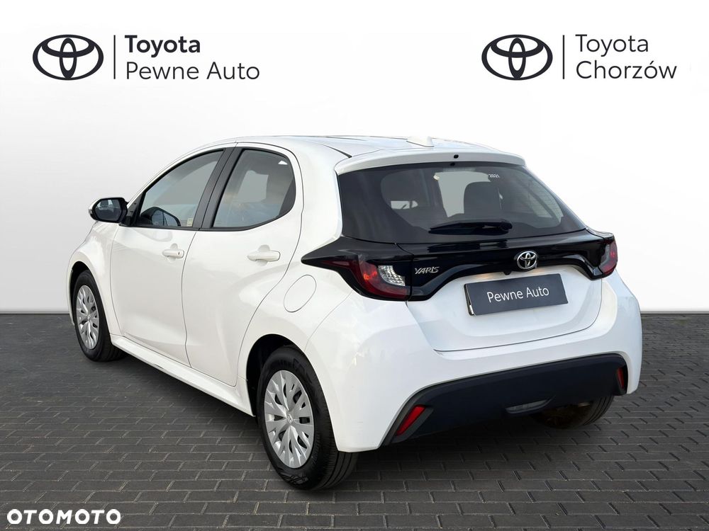 Toyota Yaris - 4