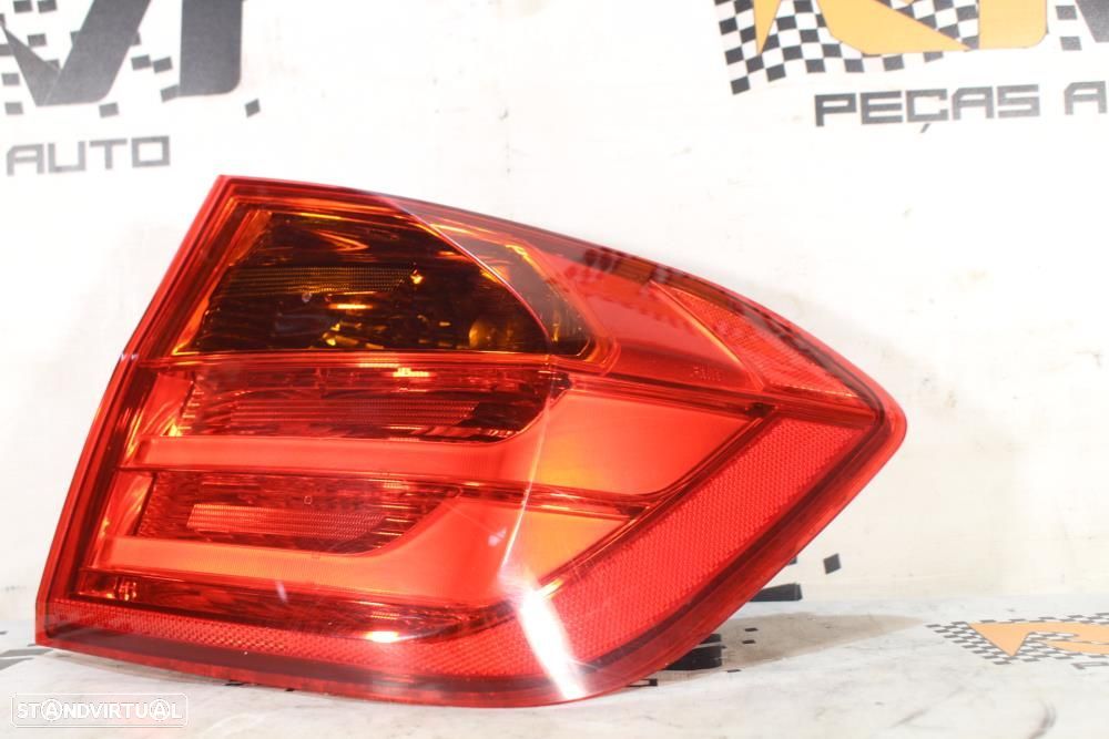 Farolim Direito Bmw 3 (F30, F80)  63217259894 / 7259894 / Passageiro C - 3