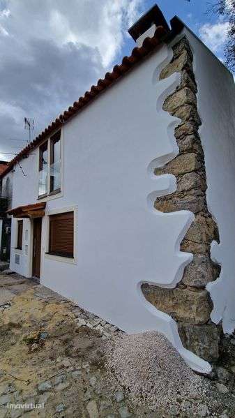Moradia T2+1 com Garagem — Trouxemil, Coimbra - Grande imagem: 2/11