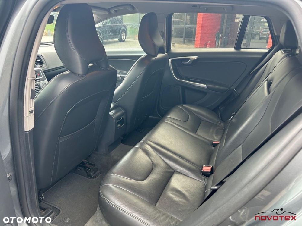 Volvo V60 D2 Drive-E Momentum - 15