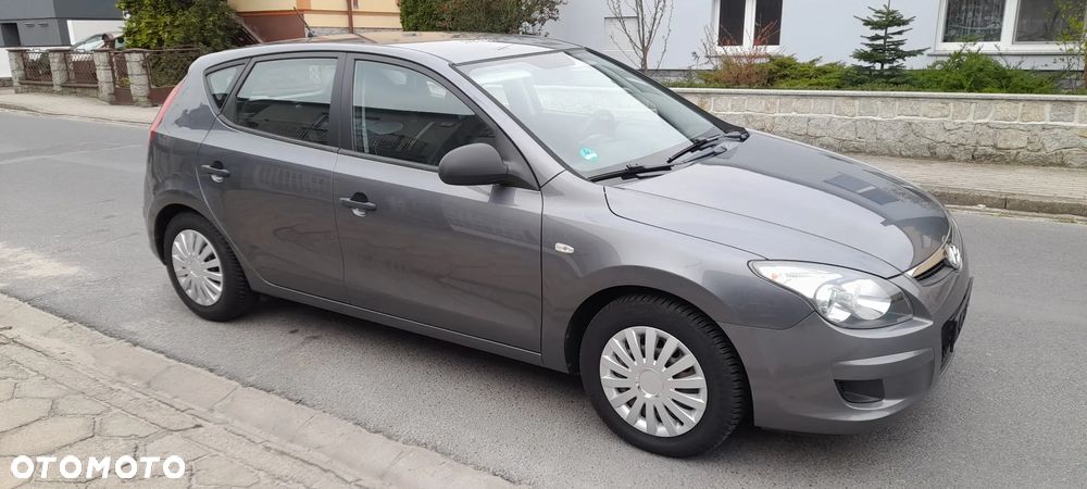 Hyundai i30 1.4 Blue Classic - 12