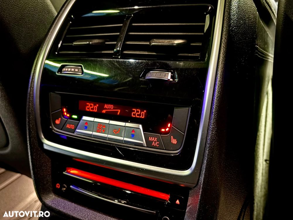 BMW X7 M50i - 11