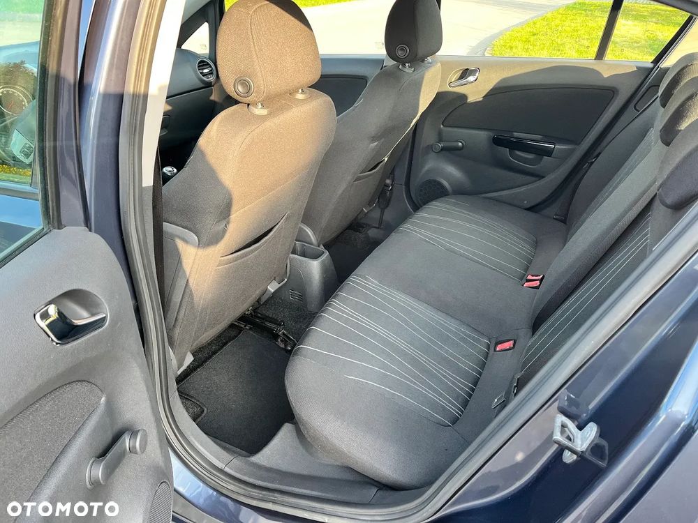 Opel Corsa 1.2 16V Edition - 27