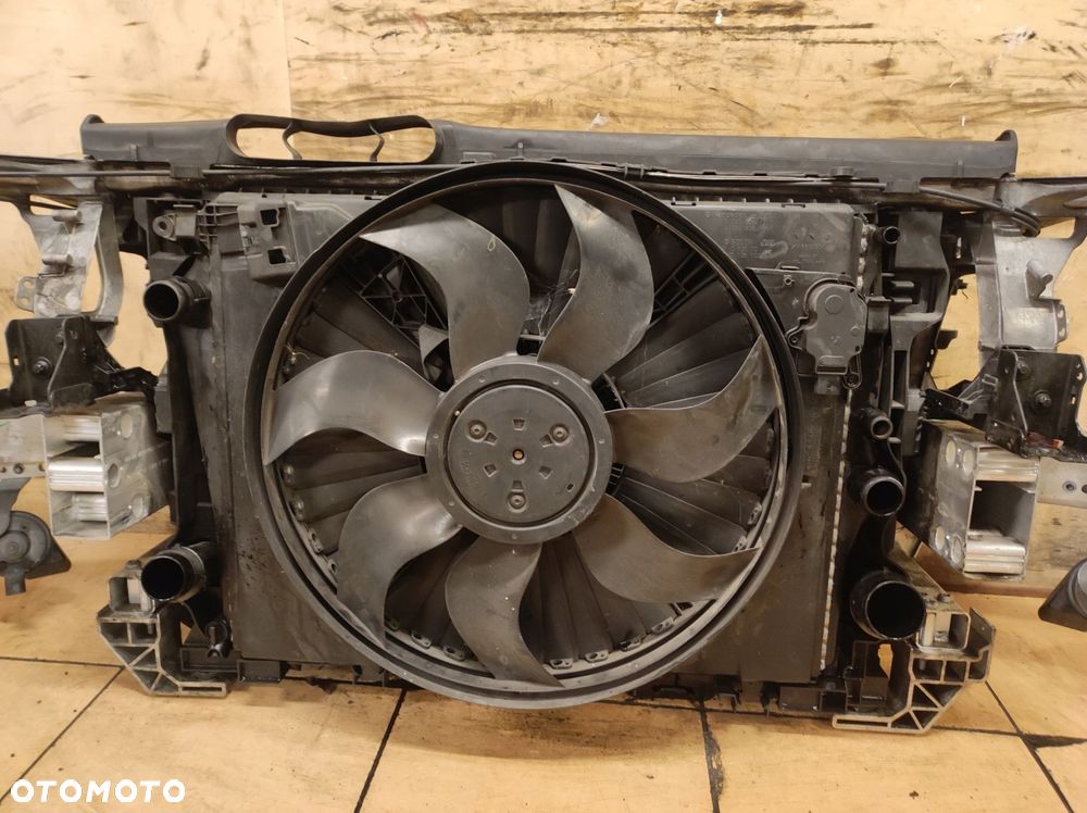 pas belka wzmocnienie chłodnice c klasa w205 205 1.6 cdi - 11