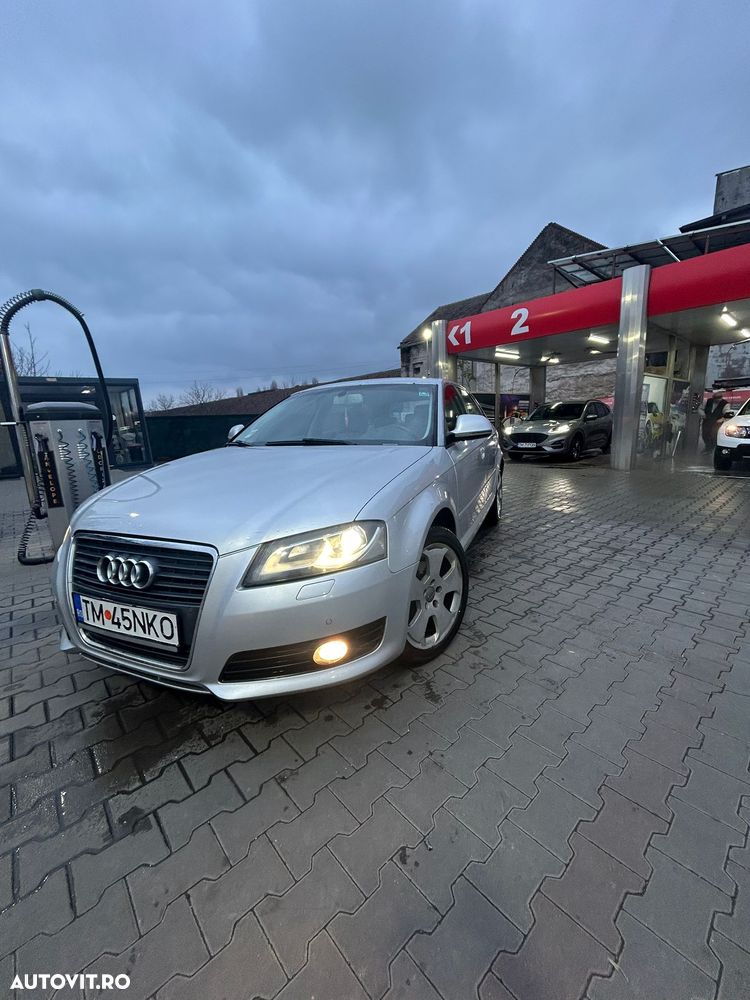 Audi A3 2.0 TDI Sportback DPF Ambiente - 1