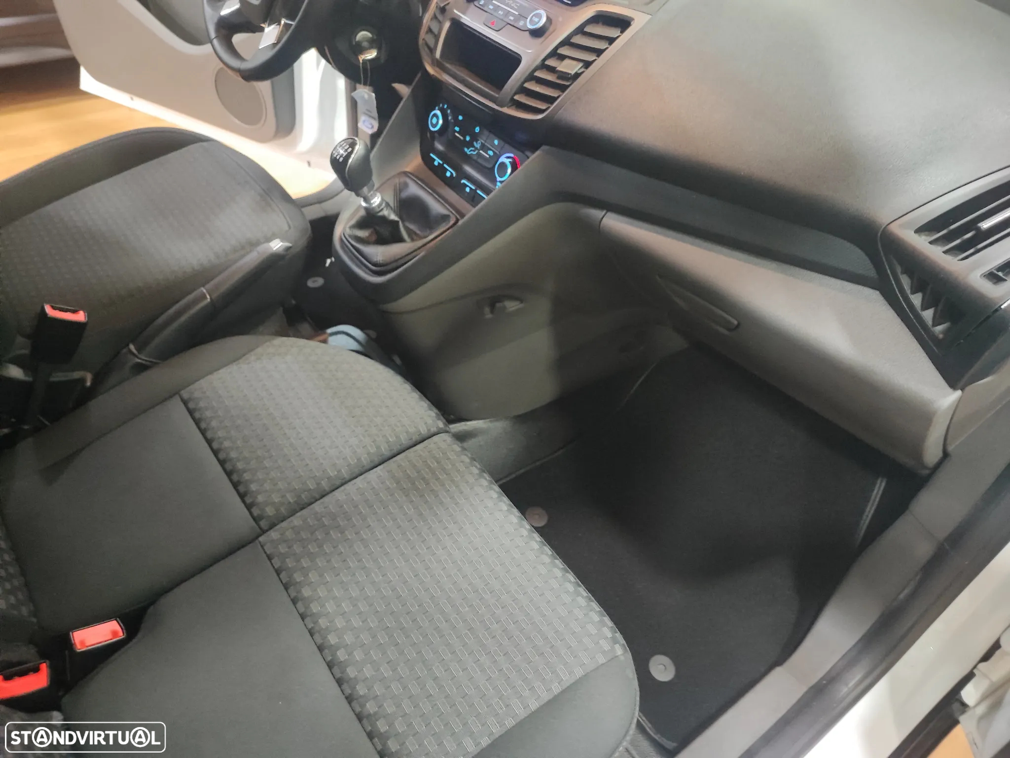 Ford Transit Connect 1.5 TDCi Ecoblue L1 Trend Nav - 03 Lug - 42