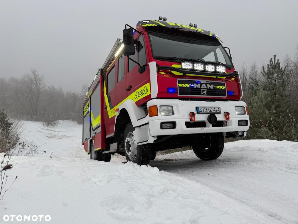 MAN Straż pożarna, Pojazd pożarniczy, Wóz strażacki, MAN L80 średni GBA 4x4 CNBOP, wyciągarka, 3000l wody, reduktor, blokady, mosty - 29
