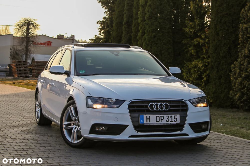 Audi A4 Avant 2.0 TDI DPF multitronic S line Sportpaket - 10